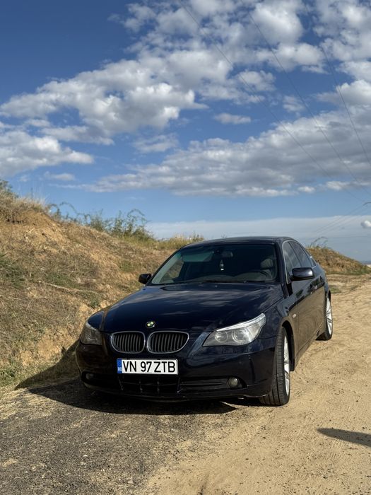 Vând E60 2.5i M54B25 automat