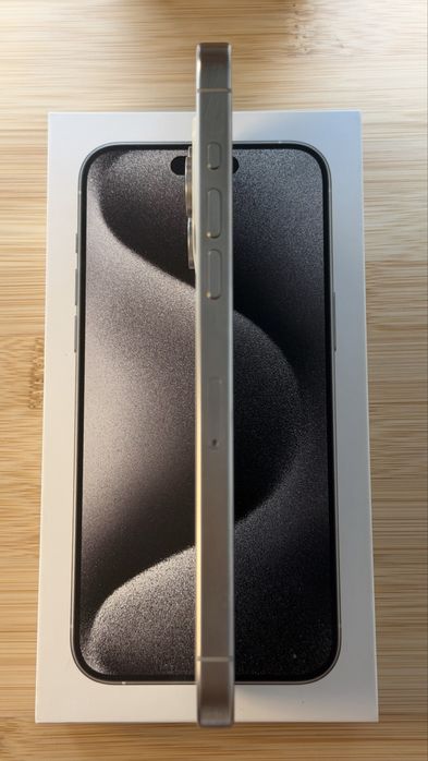 iPhone 15 Pro Max 256GB White Titanium