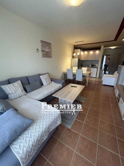 Продава се Двустаен апартамент в Созопол - 64 кв.м за 1641 €/кв.м - Снимка #8