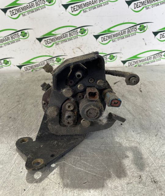 Pompa injectie R9044Z035A Ford Mondeo MK3