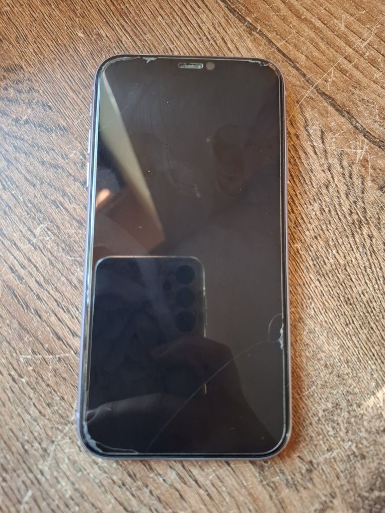 iPhone 11  64 GB , лилав
