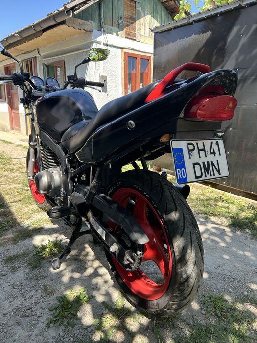 Suzuki GS 500 2005
