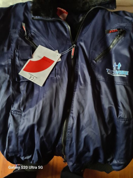 Geaca iarna inblanita