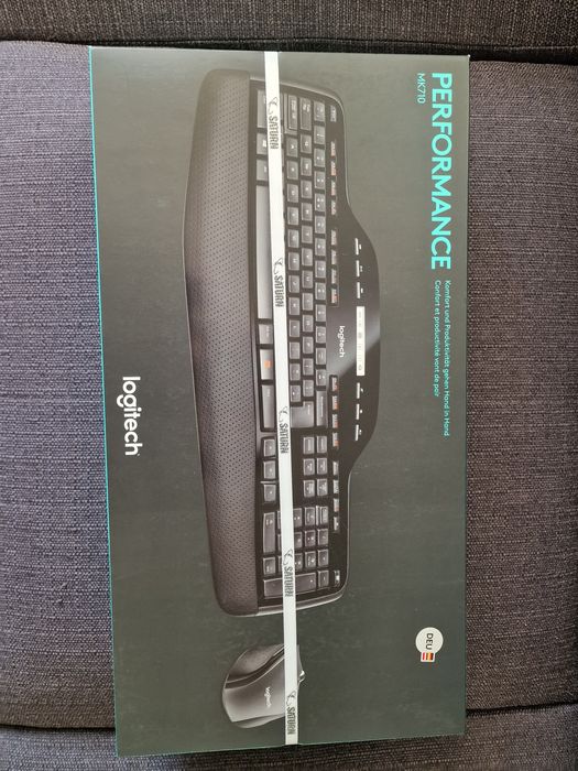 Vând căști și tastatură cu mouse
