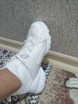 Женский кроссовка сотилади янги 40