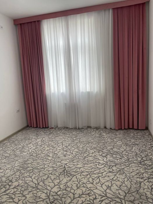 Chilonzor metro yonida