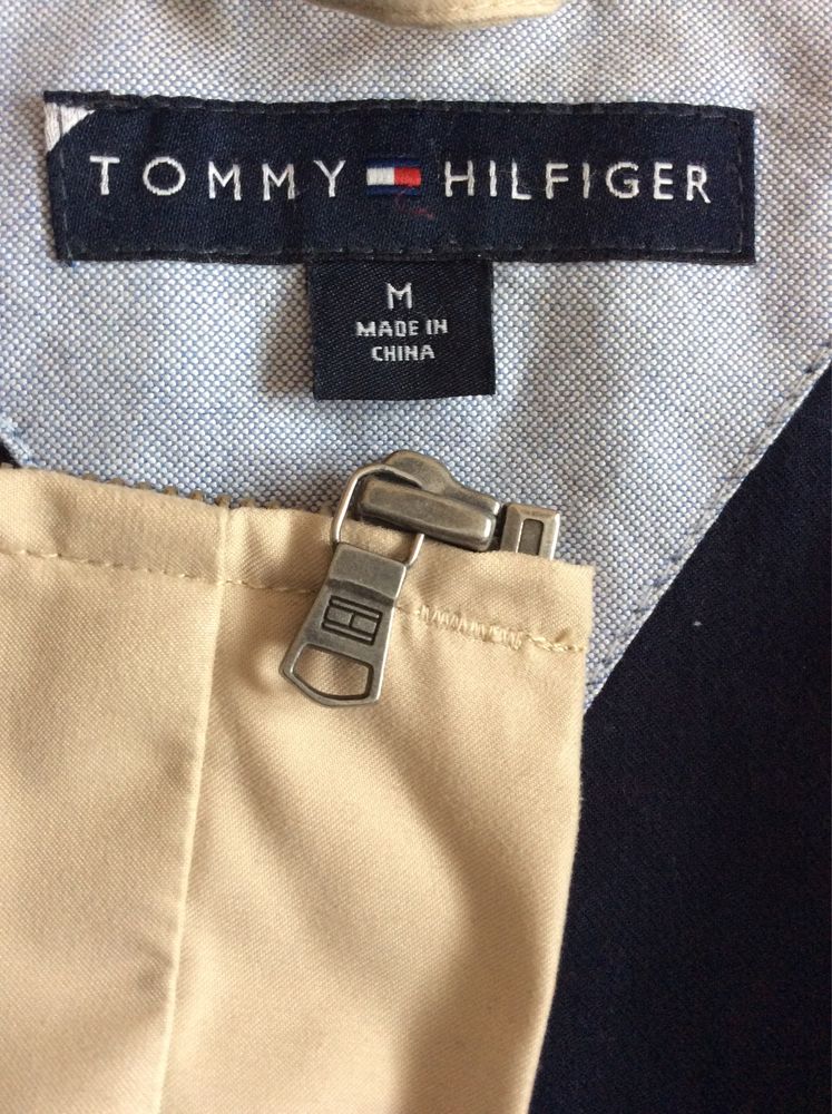 Мъжко Пролетно Яке TOMMY HILFIGER. Оригинално в отлично състояние!