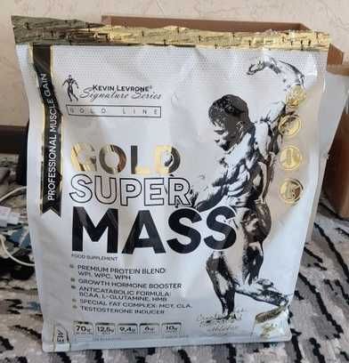 Gold super mass strawberry
