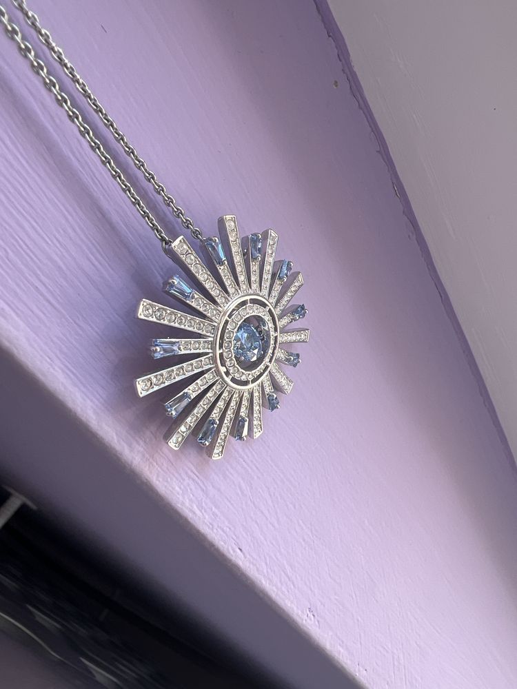 Бижута от Swarovski. Със сертификати, оригинални.