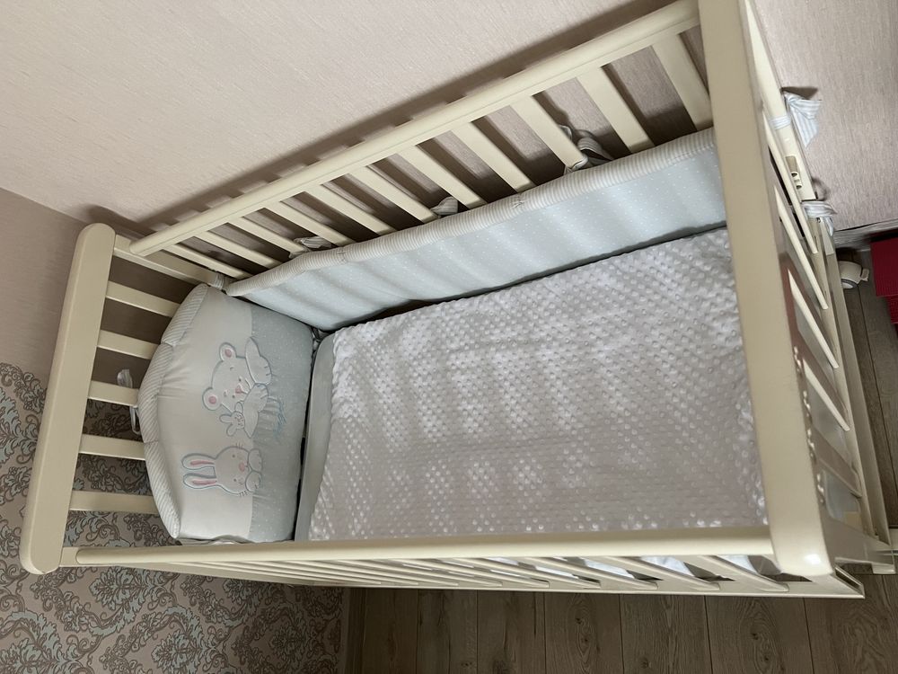 Продам кровать в отличном состоянии