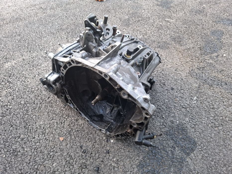 6 степенна скоростна кутия Пежо /Ситроен 2.0 хди