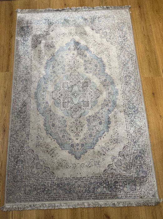 килим малък килим