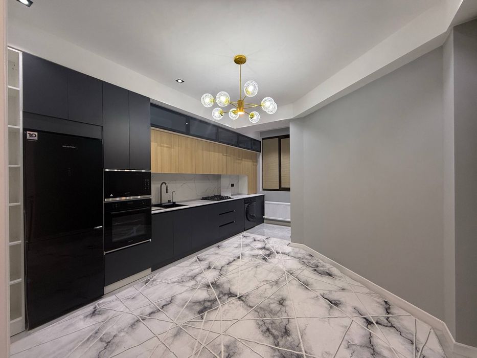 Продается 3 ком. Квартира площадью 86 кв.м. Адрес Самкоч