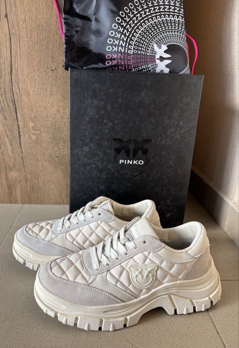 Маратонки сникърси PINKO