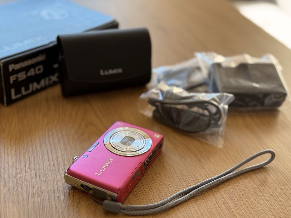 Panasonic Lumix DMC-FH6