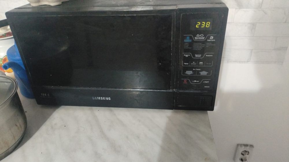 Продам микроволновую печь