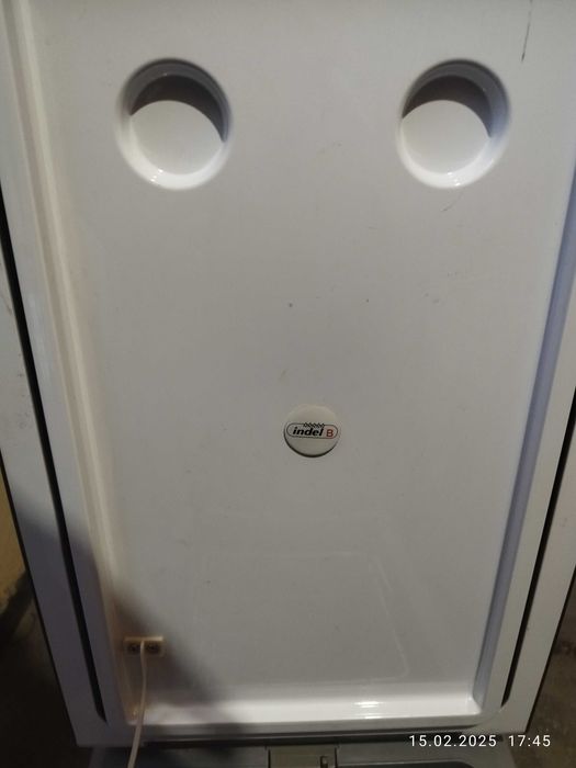 De vânzare O ladă frigorifică auto