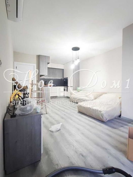 Продава се Двустаен апартамент в Варна, Кайсиева градина - 69 кв.м за 2551 €/кв.м - Снимка #1