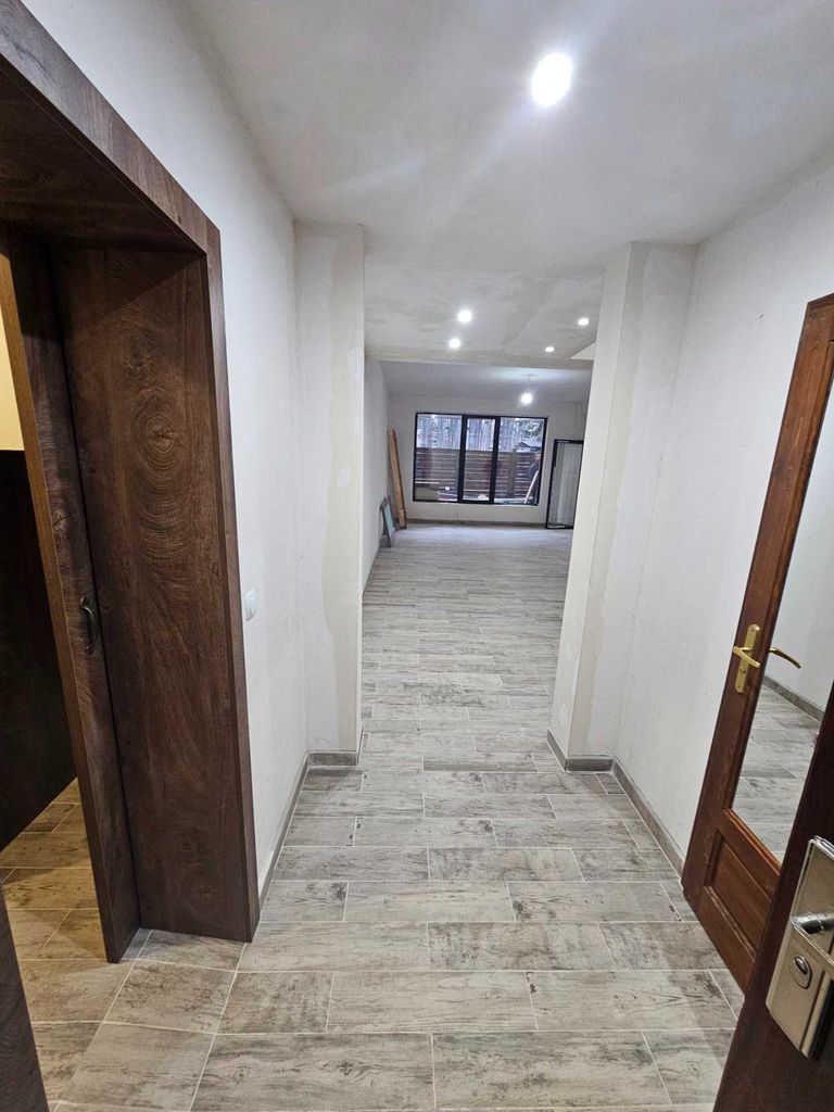 Продава се Двустаен апартамент в Велинград - 144 кв.м за 715 €/кв.м - Снимка #4