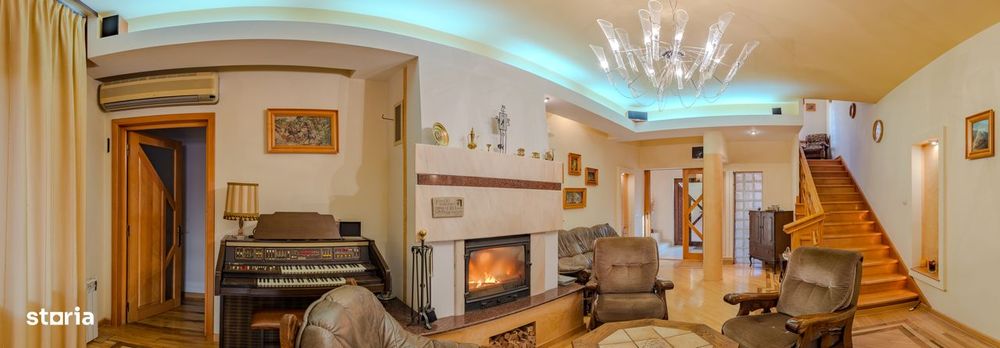 Vilă particulară care poate avea diverse destinații.