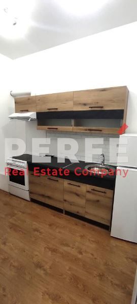 Дава се под наем Тристаен апартамент в Бургас, Център - 90 кв.м за 382.5 € - Снимка #4