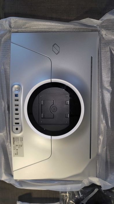 Samsung Odyssey G6 27" QD-OLED (LS27DG610SUXEN) – нов, пълен комплект!