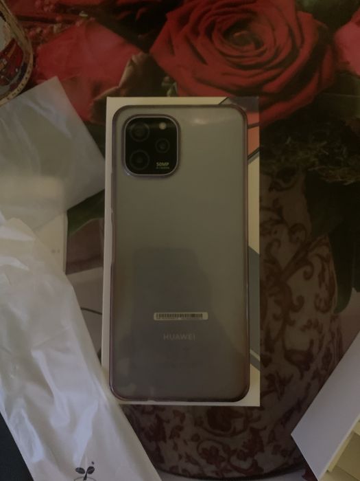 Huawei Nova Y61, Sapphire Blue, 64GB/4GB RAM, nou, sigilat, cu acte.