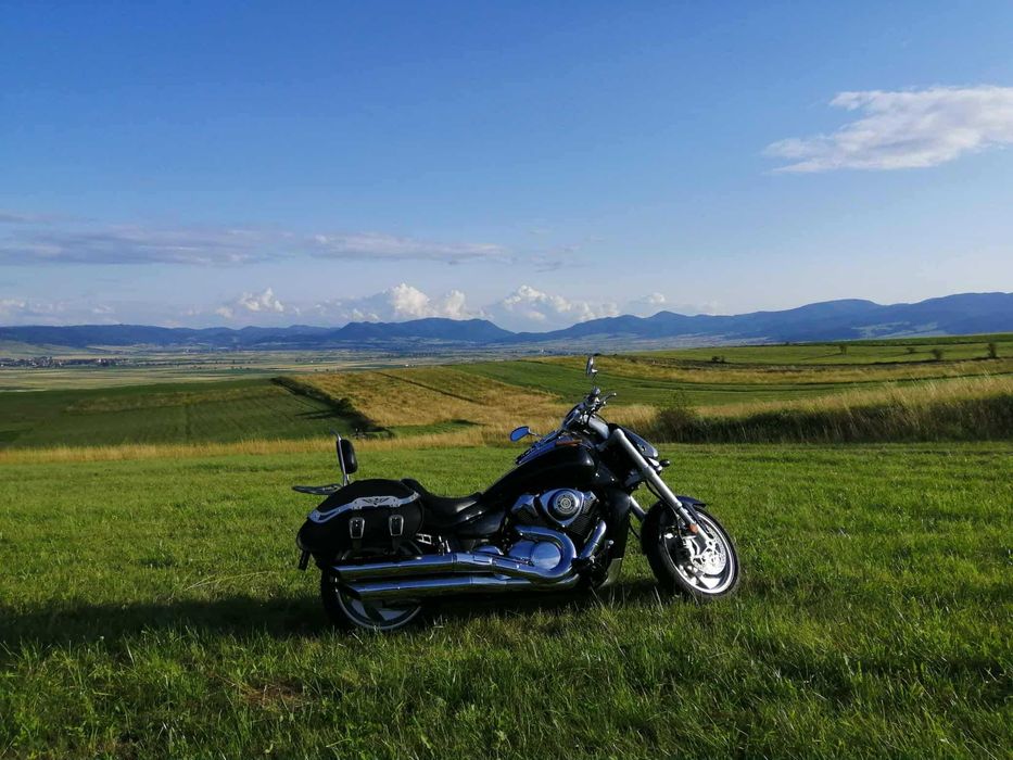 Motocicleta Suzuki intruder