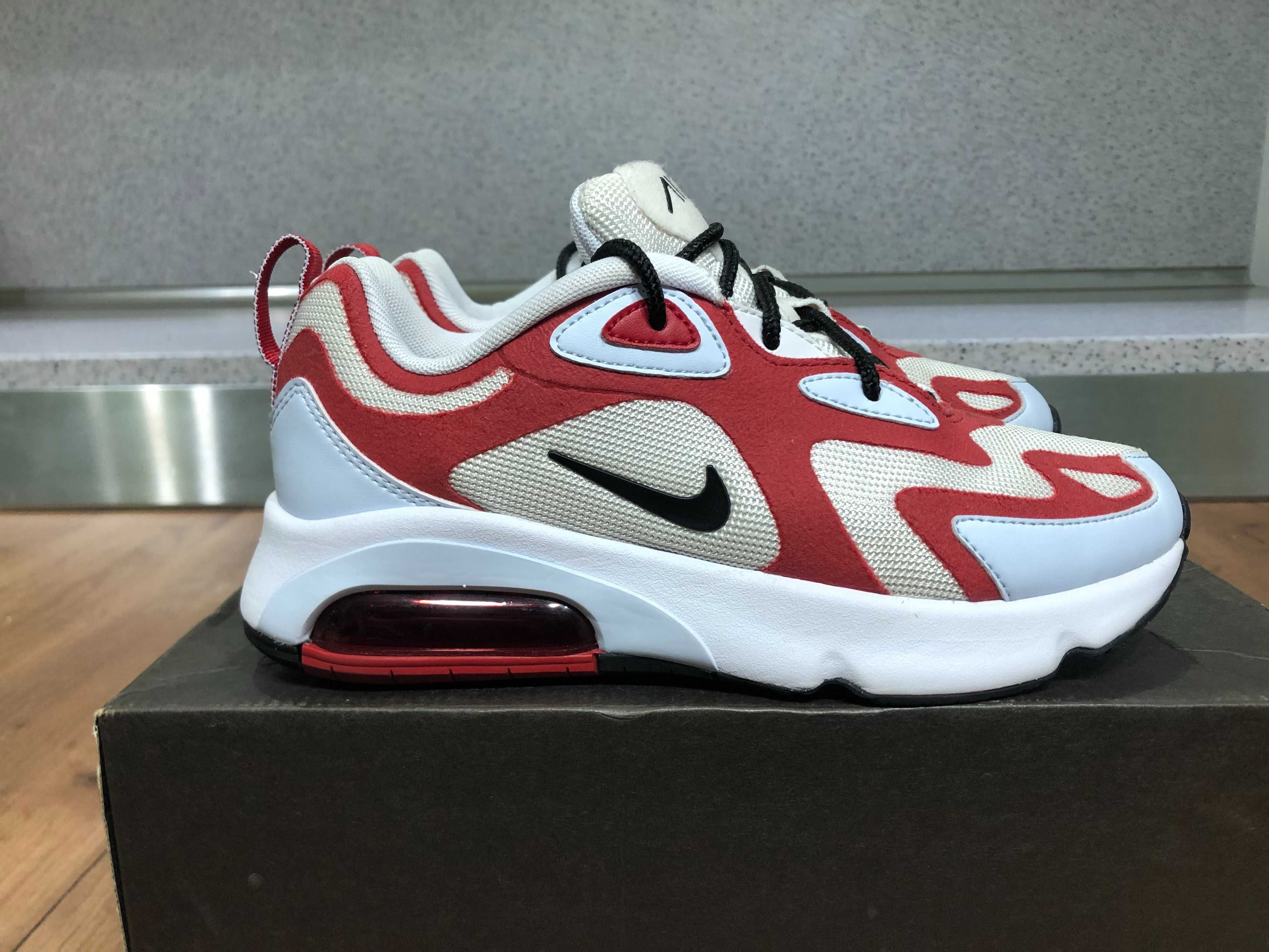 ОРИГИНАЛНИ *** Nike Air Max 200 / White Red Blue