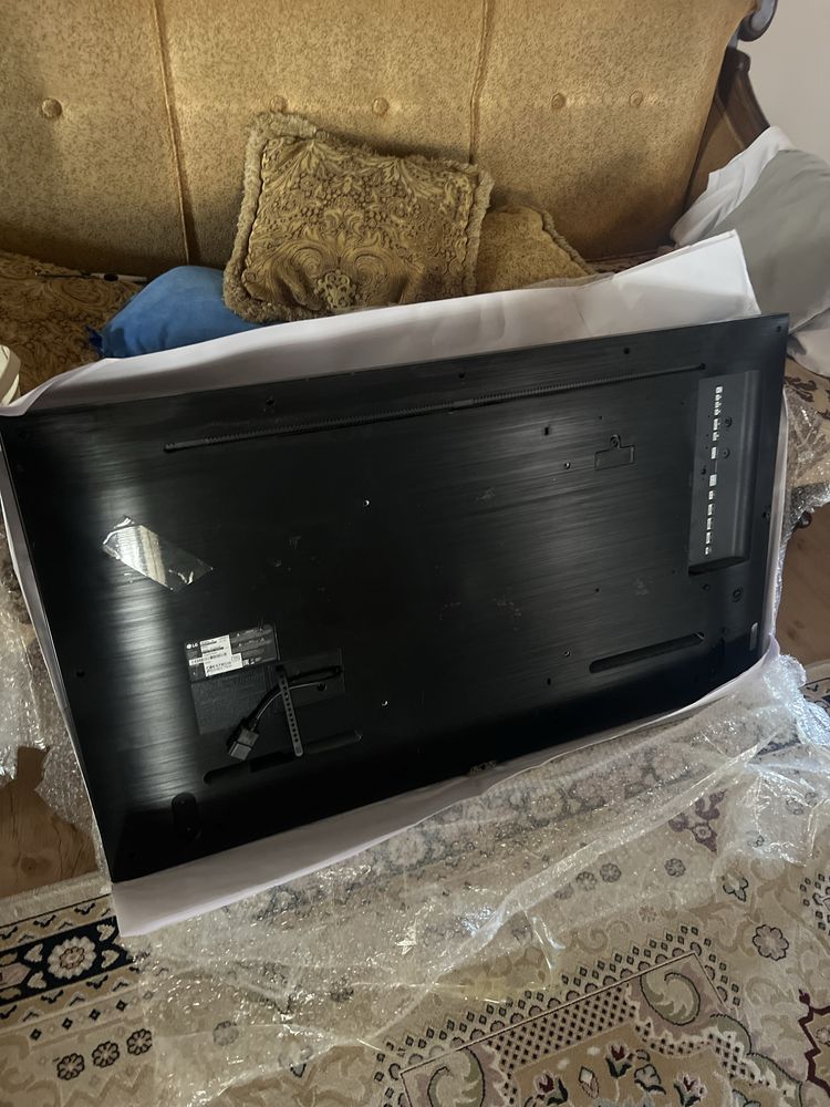 49" ЖК панель UHD