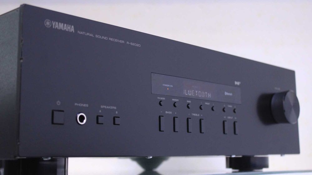 Statie Yamaha 2x100W Bluetooth.