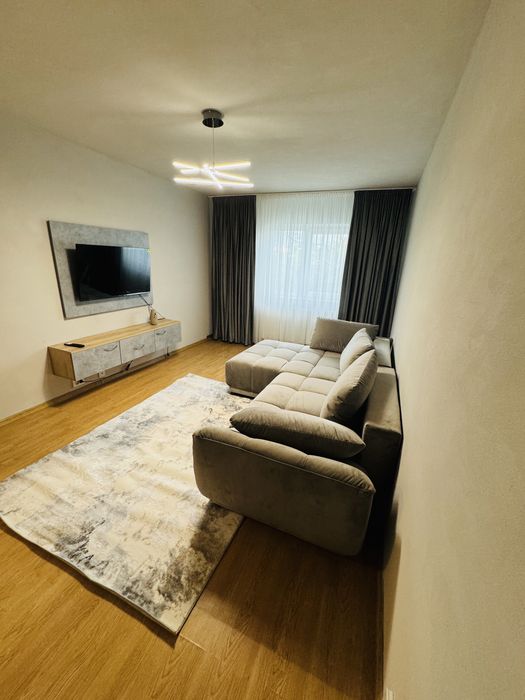 Apartament de inchiriat