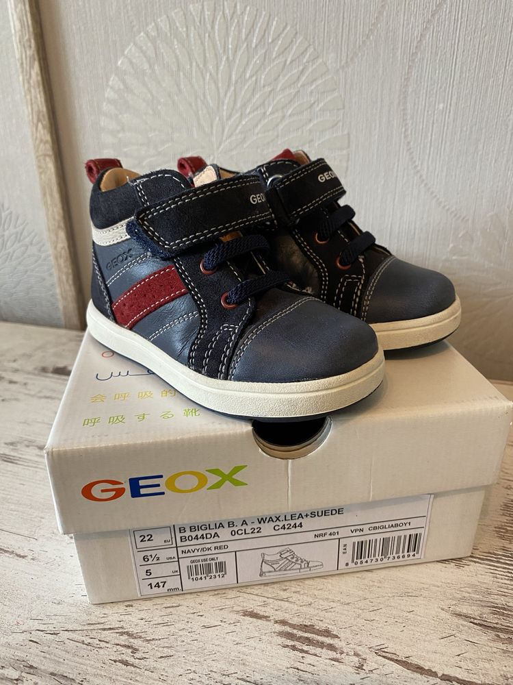 Ghete Geox , marime 22