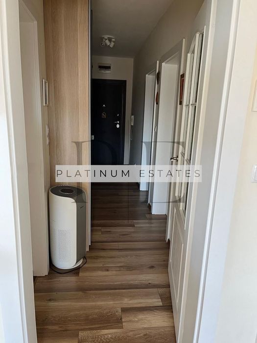 Продава се Тристаен апартамент в София, Младост 4 - 130 кв.м за 2885 €/кв.м - Снимка #12