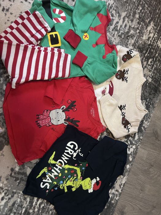 Lot craciun marimea 98 - 25 lei