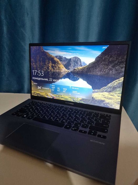 Asus VivoBook 14