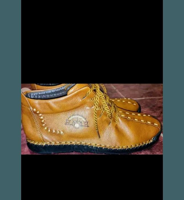 Ghete din piele naturală cusuți manuali