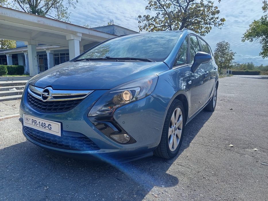 Opel Zafira Tourer