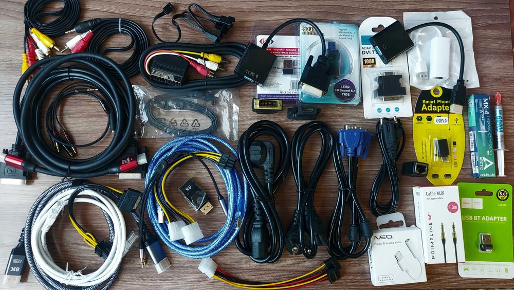 Кабели питания,переходники,aux.Lan.для звука и интернета,термопаста!!