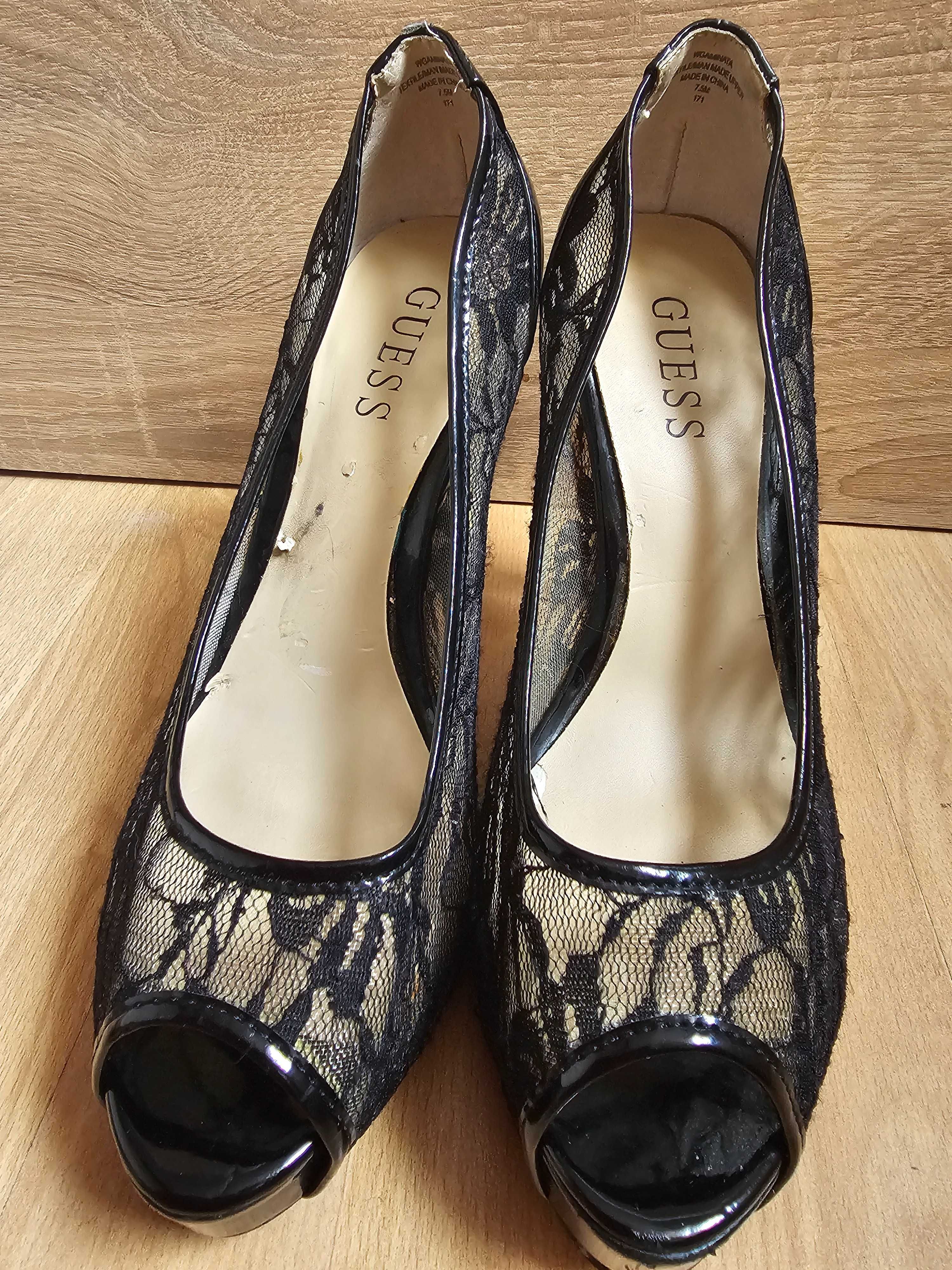 High heels Guess