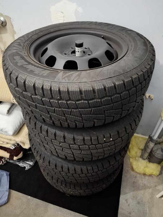 Jante tablă cu cauciucuri iarnă