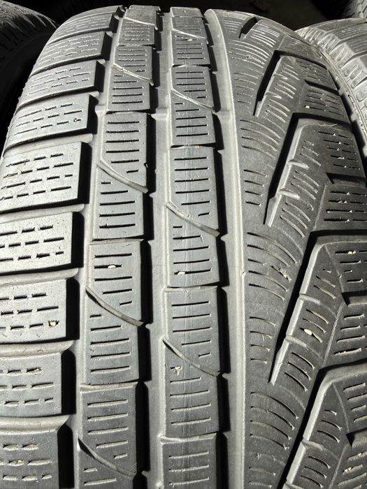 4x Anvelope Iarna 235/50 R19 - Pirelli SottoZero Winter 210 Serie 2