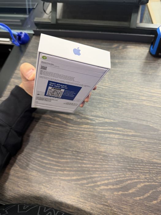 MrsAmanet: iphone 17 pro max 512 gb