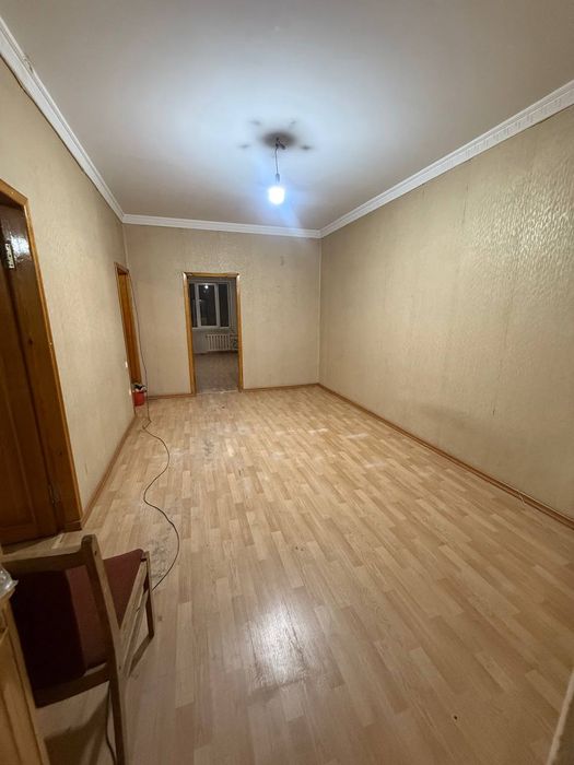 Аренда: 2/3/4 на массиве ТТЗ-1 
1²/2/5 общая площадь 46м² 
Балкон 2х6