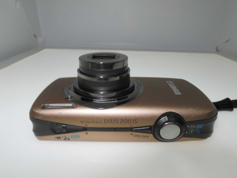 Canon digital IXUS 200 is компактен цифров фотоапарат цифрова камера
