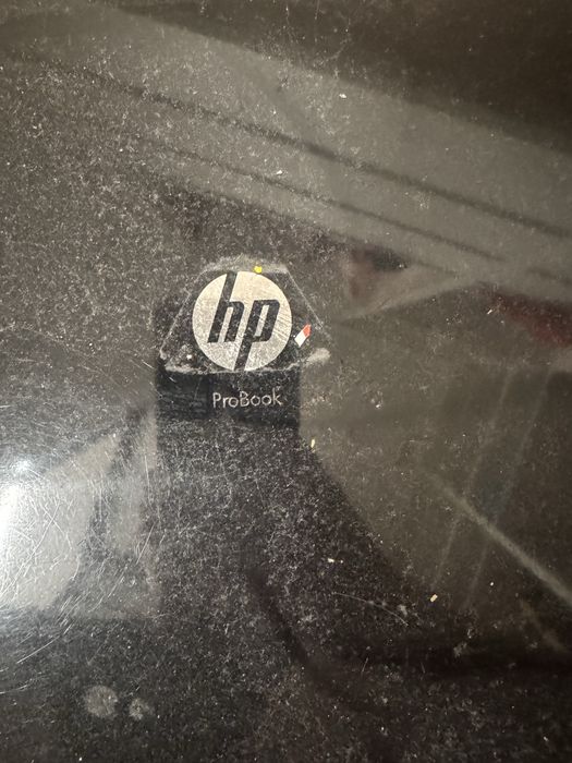 Продам старый но еще рабочий ноутбук HP probook на запчасти