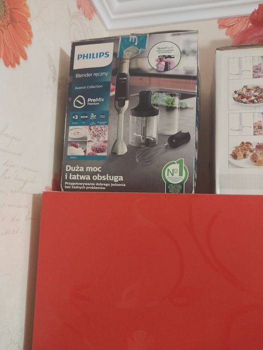 Продам блэндер Philips