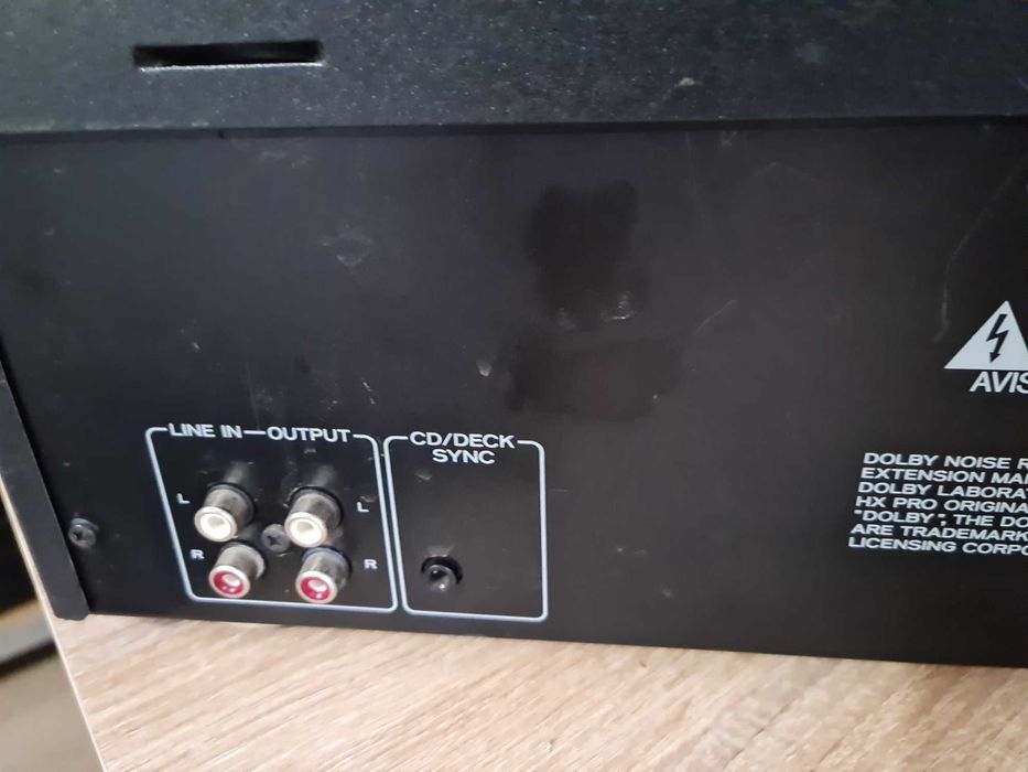 TEAC V-615 Stereo Cassette Deck