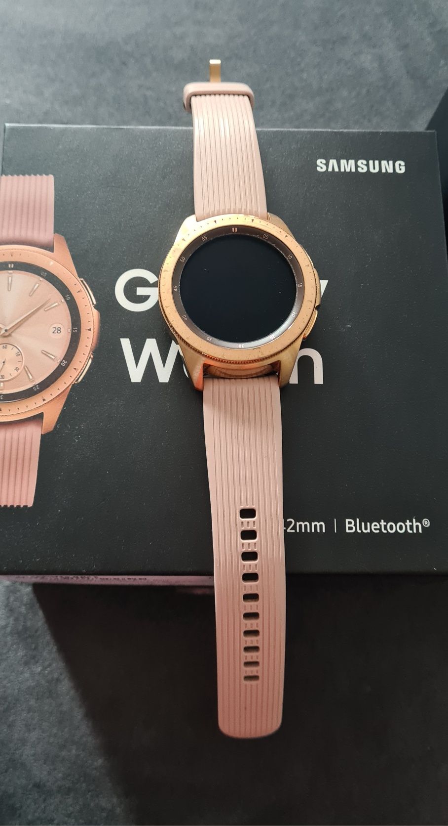 Samsung galaxy watch rose gold