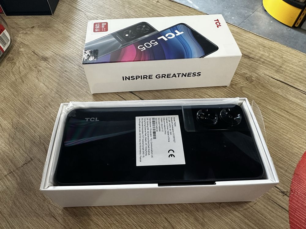 Смартфон TCL 505 128GB RAM 4GB сив